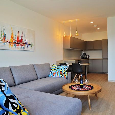 New Cozy 2 Room Pink Apartment Bratislava 058 Экстерьер фото