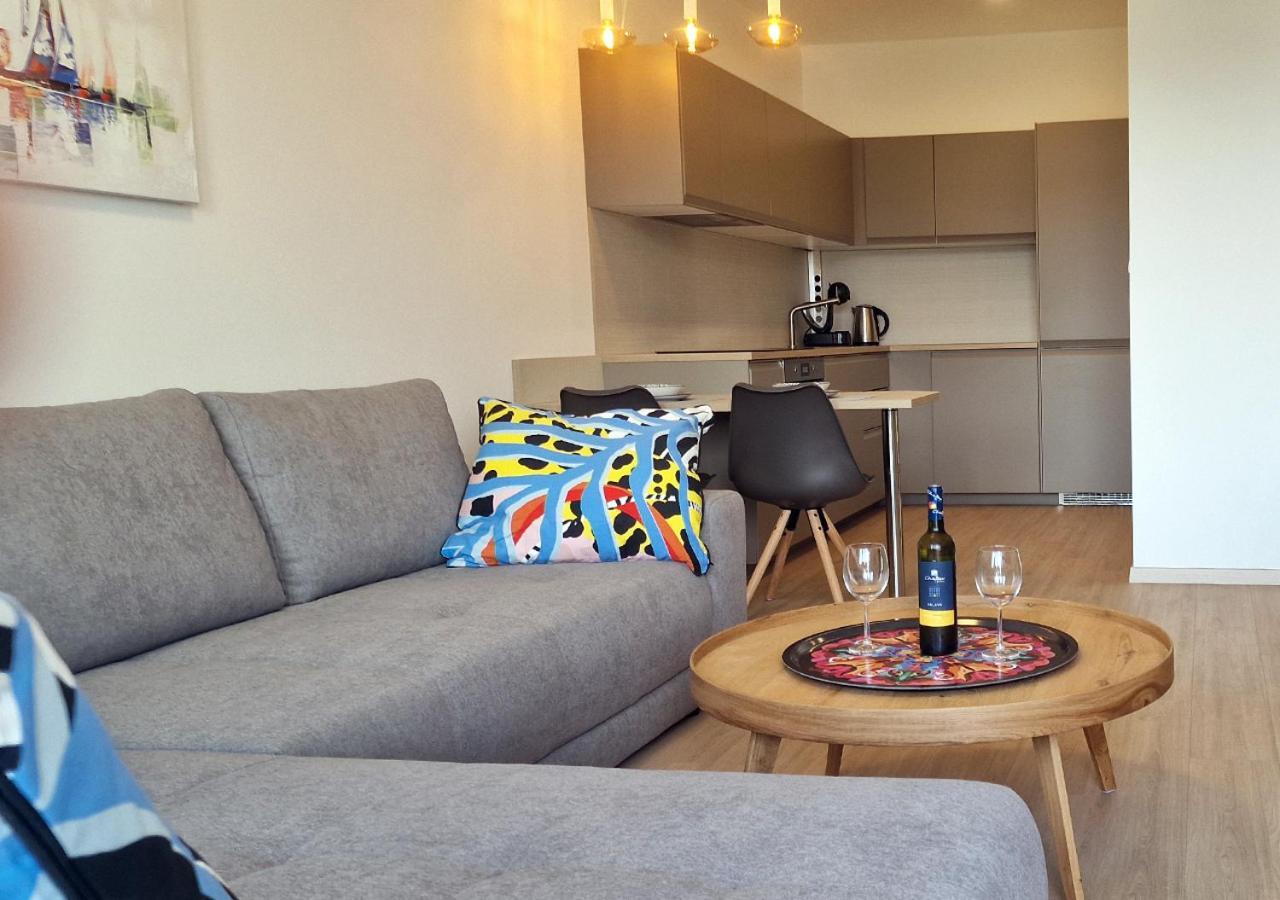 New Cozy 2 Room Pink Apartment Bratislava 058 Экстерьер фото