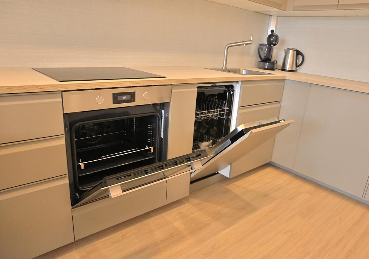 New Cozy 2 Room Pink Apartment Bratislava 058 Экстерьер фото